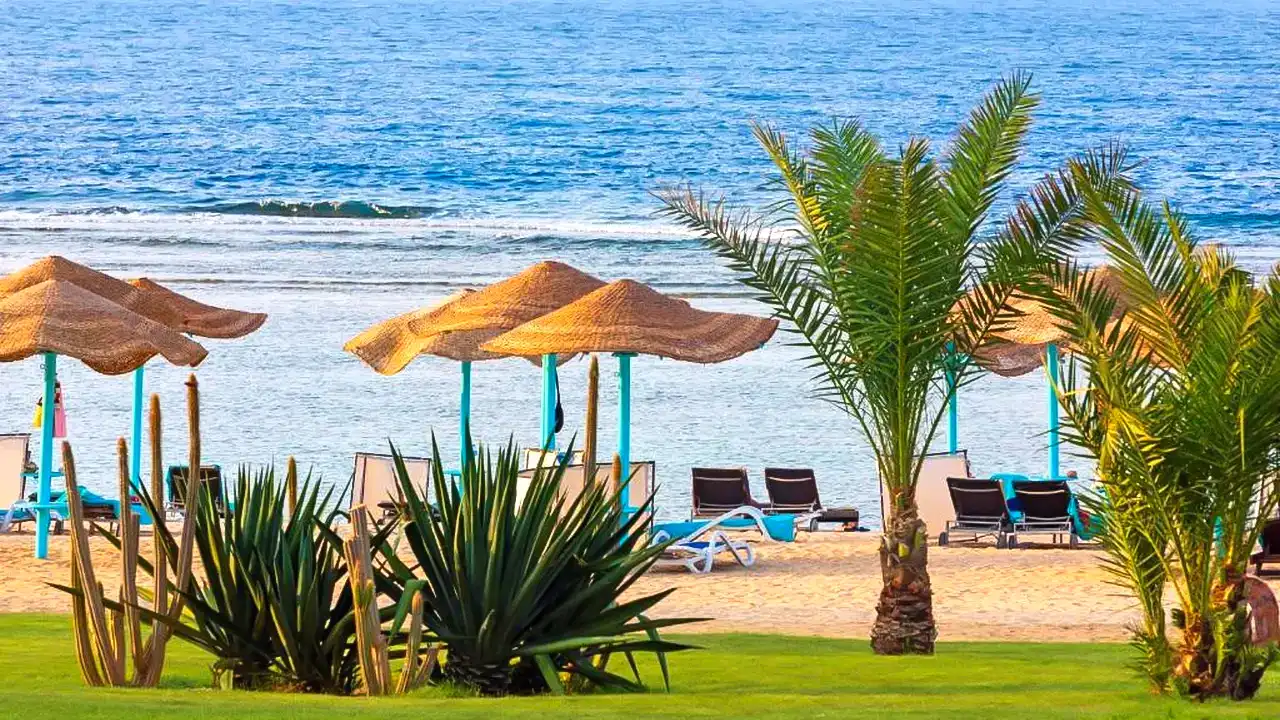 الفندق راديسون بلو - القصير